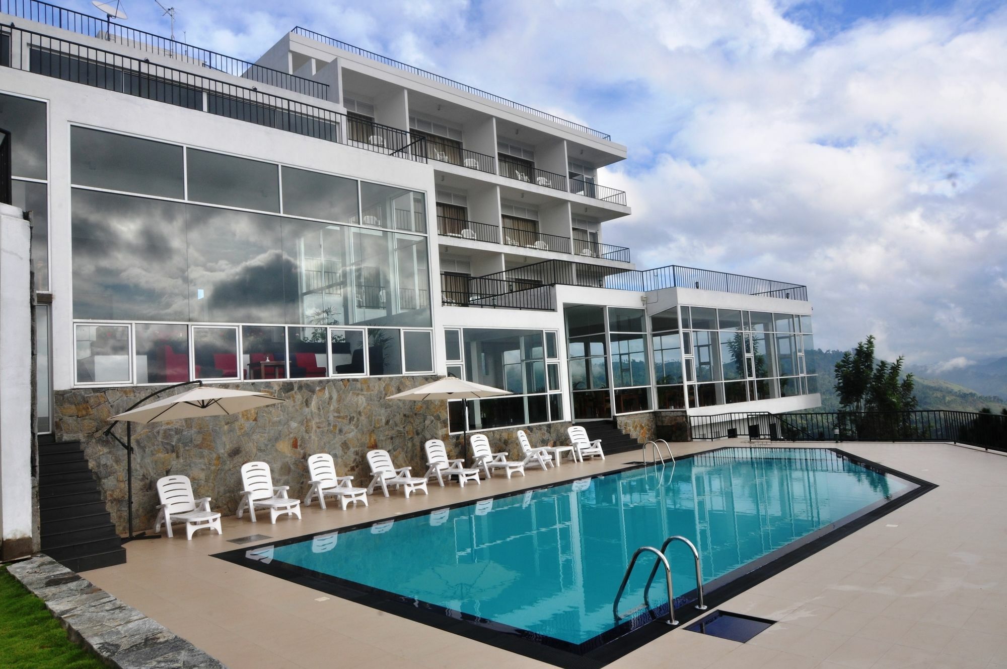Heaven'S Edge By Ehi Hotel Ella Bagian luar foto